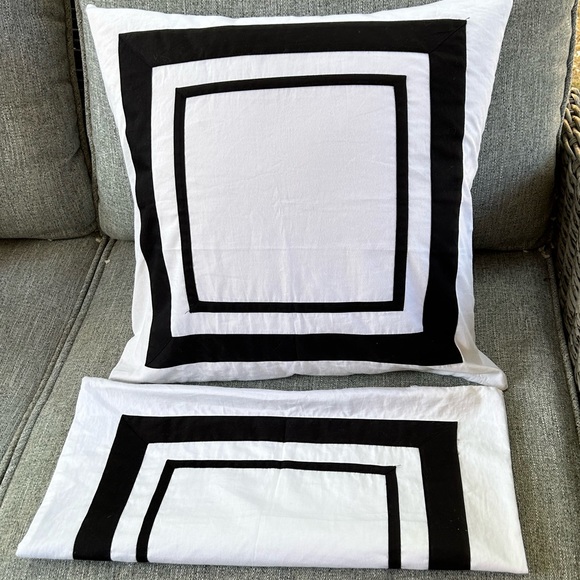 Sweet Jojo Designs 18” square pillow covers black white hotel collection set - Picture 10 of 12